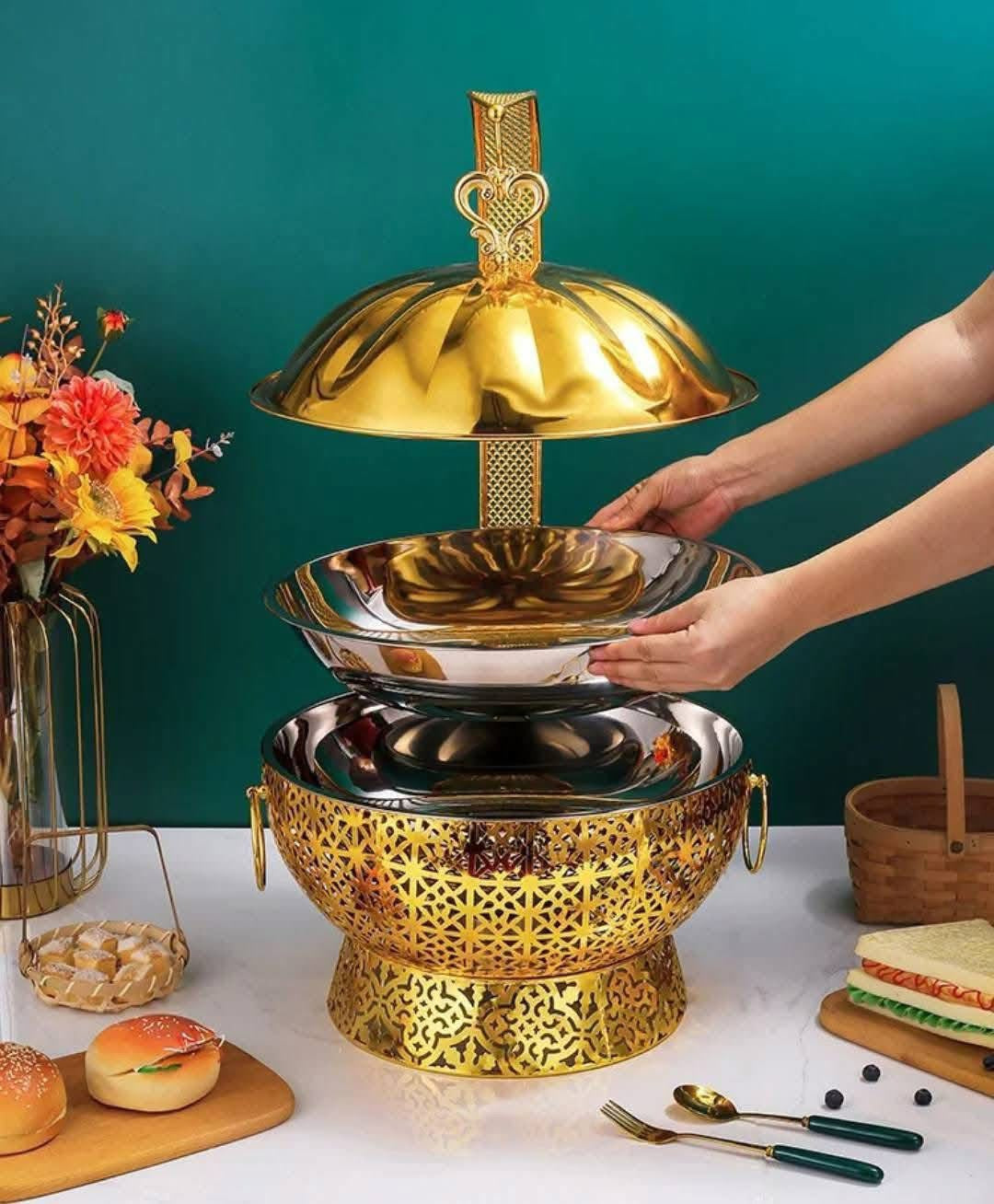 Golden Ornate 8L Chafing Dish with free Spoon & Holder β Elegant Buffet & Catering Food Warmer               (Next stock available in 4 weeks-please contact us for pre-order)