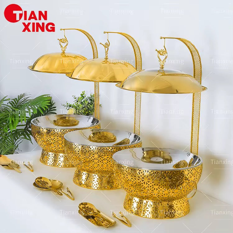 Golden Ornate 8L Chafing Dish with free Spoon & Holder β Elegant Buffet & Catering Food Warmer               (Next stock available in 4 weeks-please contact us for pre-order)