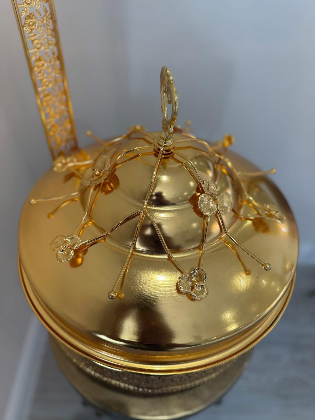 Royal Golden Chafing Dish (8L) With Free Spoon and Holder
