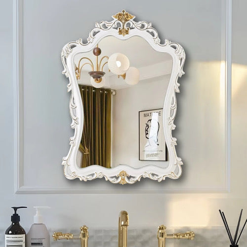 Baroque Elegance: Ornate Vintage White & Gold Wall Mirror