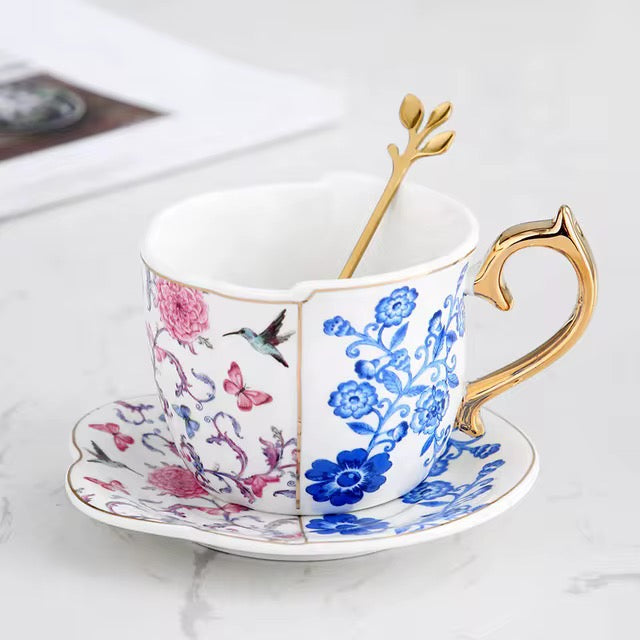 ✨ Vintage Patchwork Floral Tea Cup & Saucer Set (4 Cups + 4 Saucers + 4 Gold Spoons) ✨