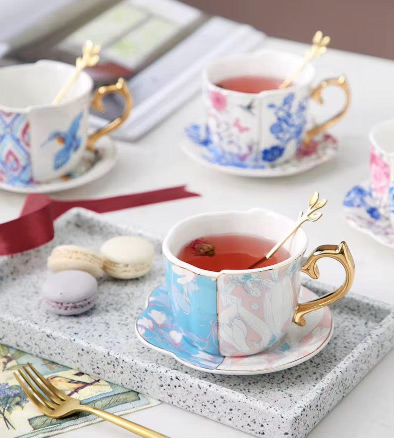 ✨ Vintage Patchwork Floral Tea Cup & Saucer Set (4 Cups + 4 Saucers + 4 Gold Spoons) ✨